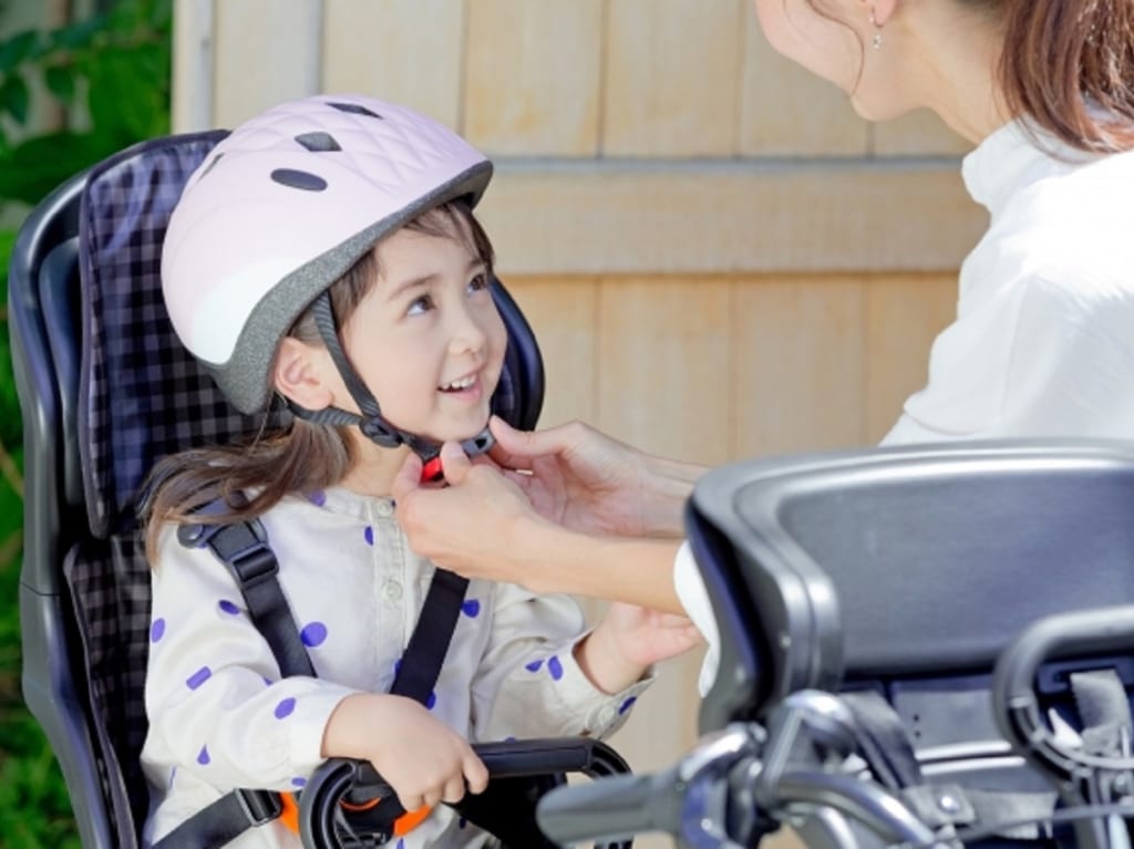 自転車子どもヘルメット